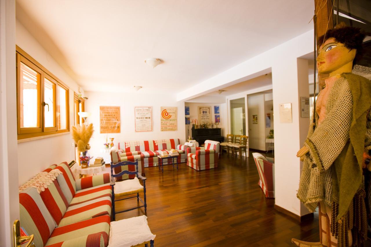 Hotel Pocho San Vito Lo Capo Extérieur photo